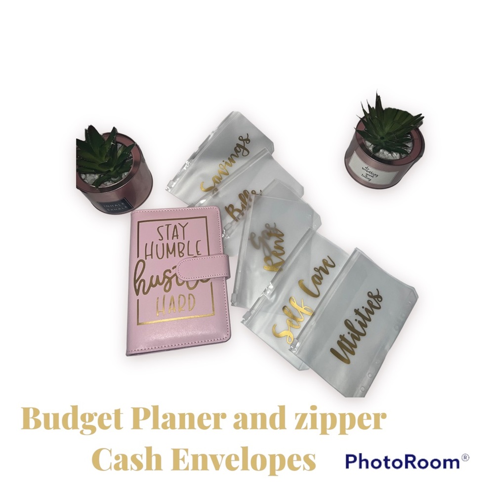 Budget planner and zipper cash envelopes